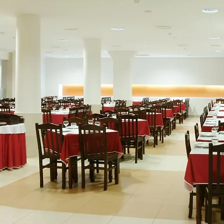 Szálloda Recinto 3*